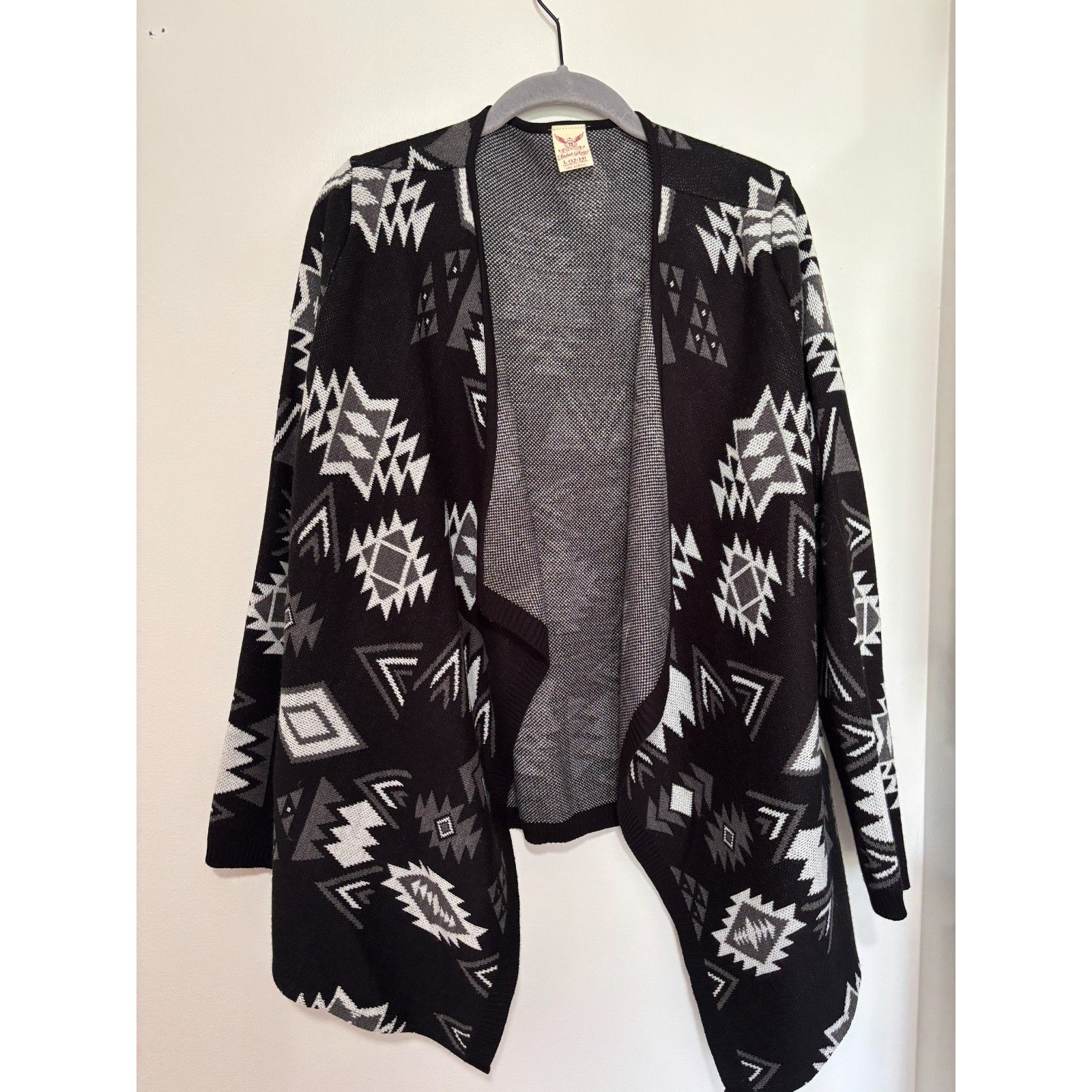 Faded Glory Aztec Cardigan Southwestern Open Front Tribal Boho L Cozy Goth